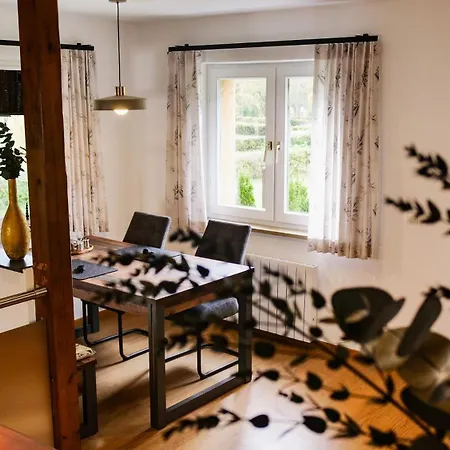 Franz Josefs Wald-chalets 펜션 *